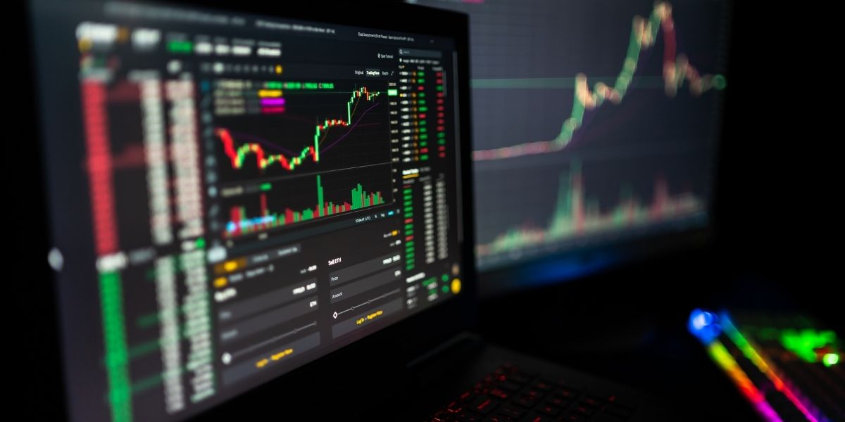 Cryptocurrency Booms: Investors Focus on Altcoins’ Unprecedented Movements