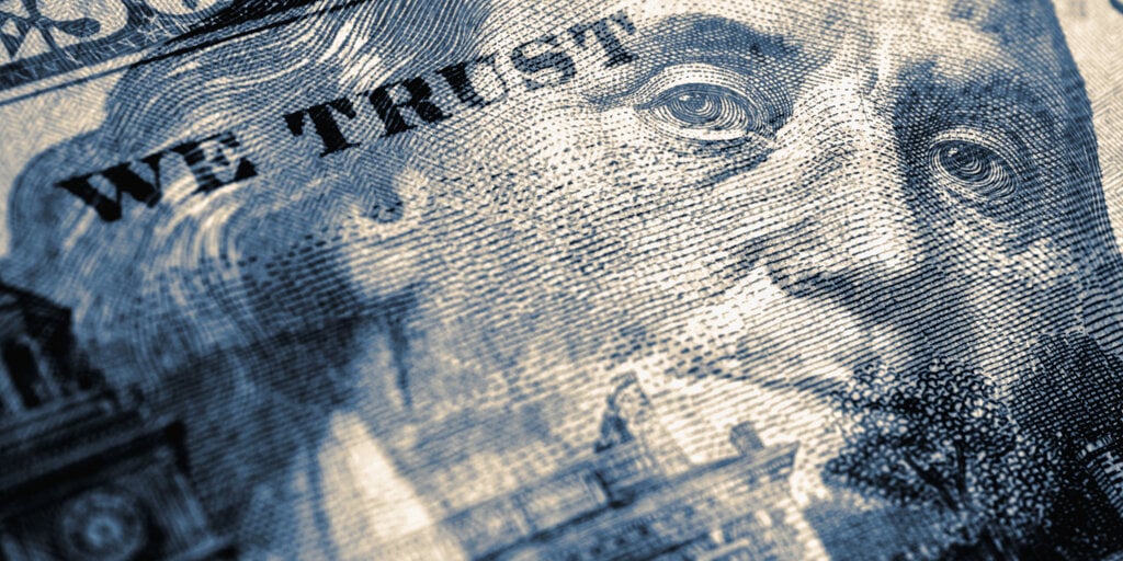 dollar trust crypto stablecoin gID 7