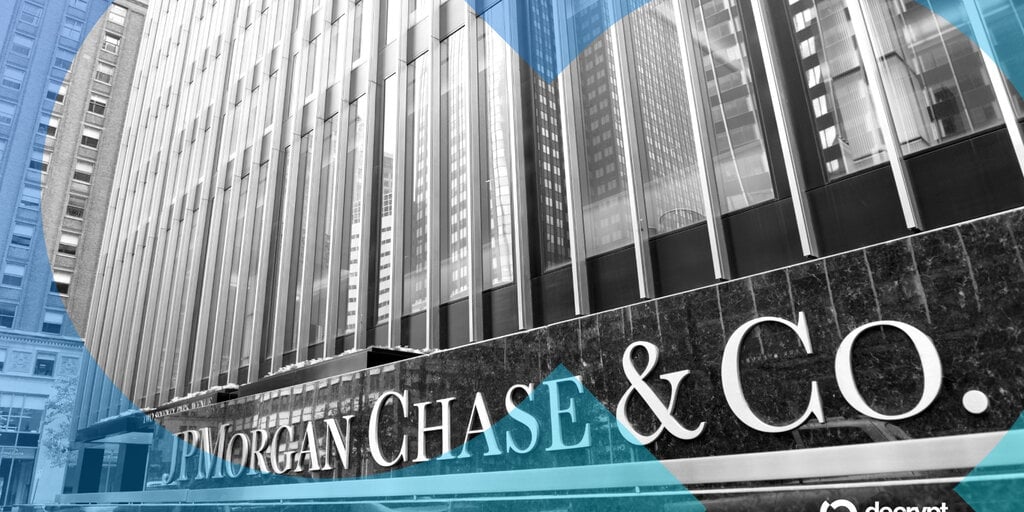 JPMorgan Chase Co building in New York4 gID 7 6