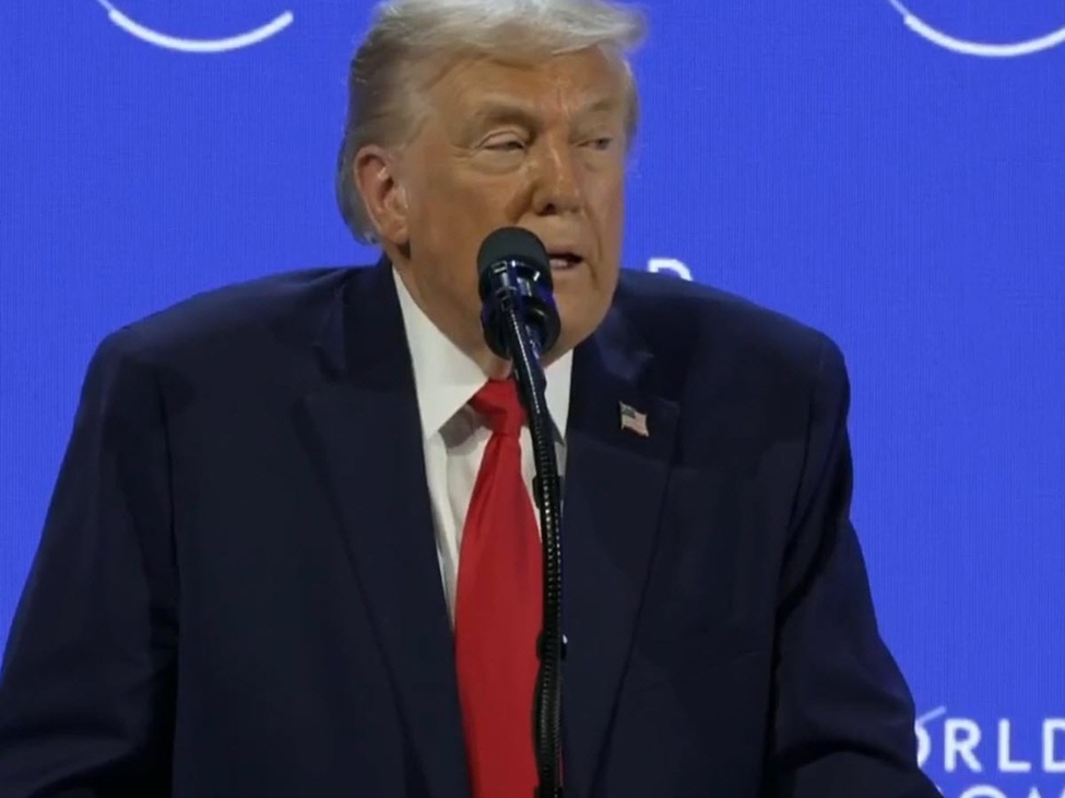 Trump id 8df10492 1fb3 4a4c bb99 f322965e9bec size975 1